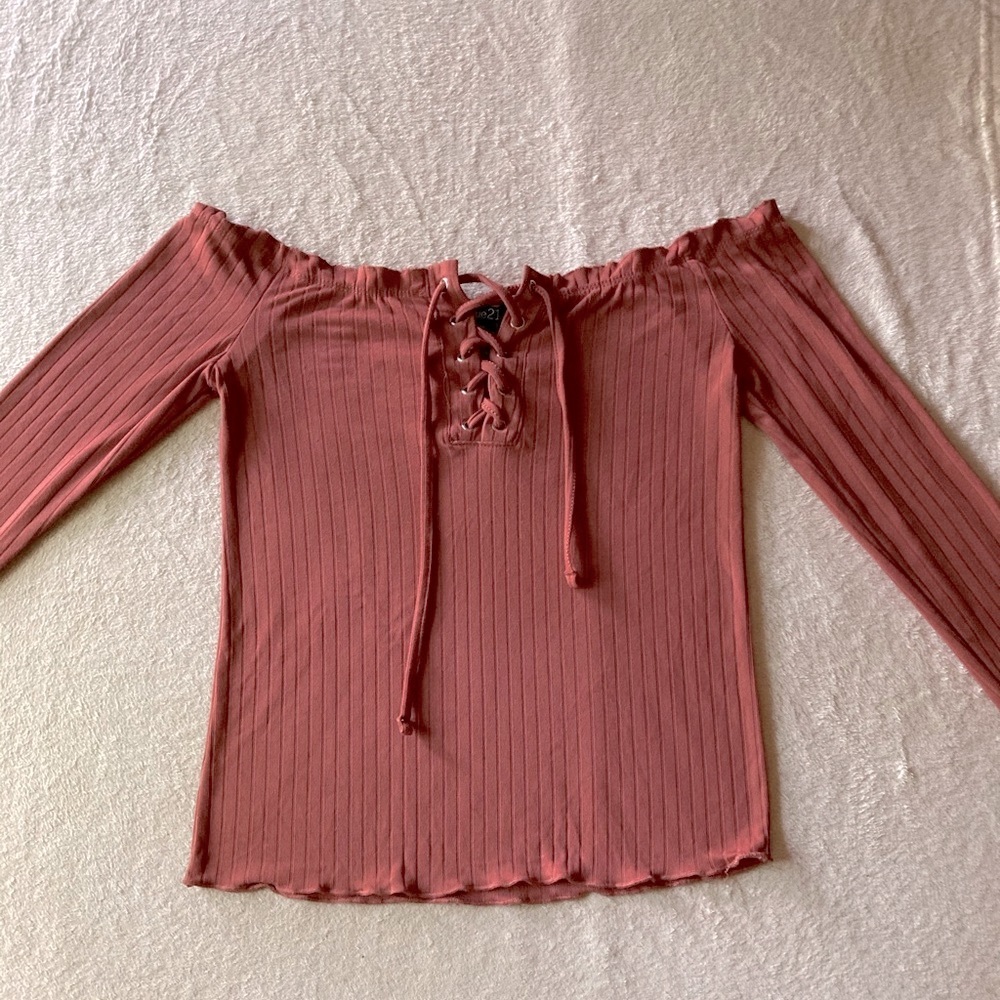 Pink long sleeved top